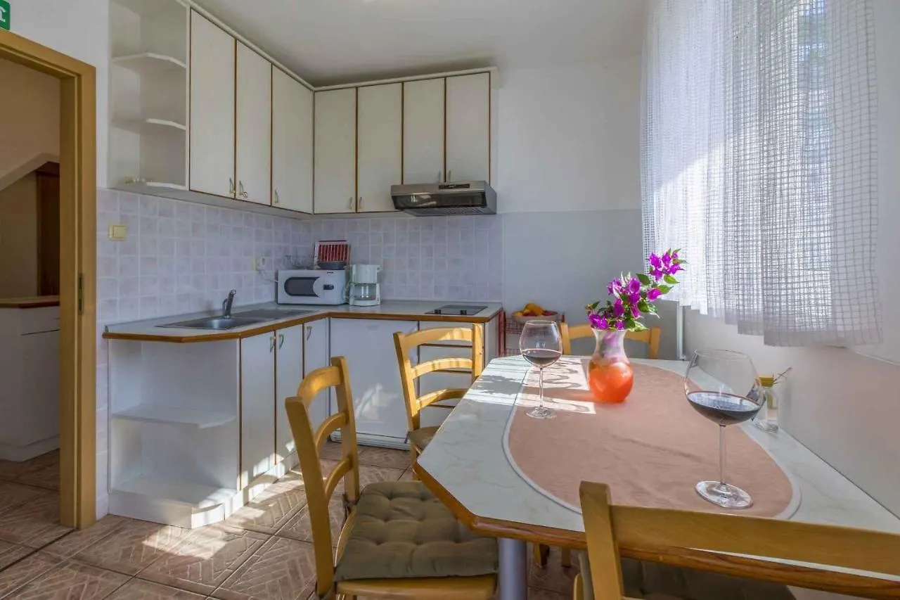 One-Bedroom Apartment In Crikvenica I Dramalj Chorvatsko
